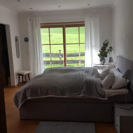 Luxuschalet Happy Tyrol المو