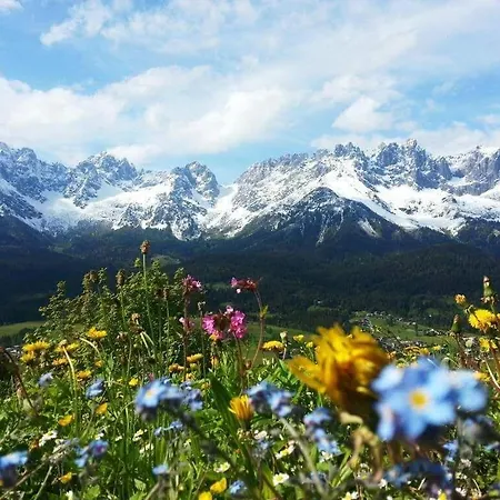 Luxuschalet Happy Tyrol *