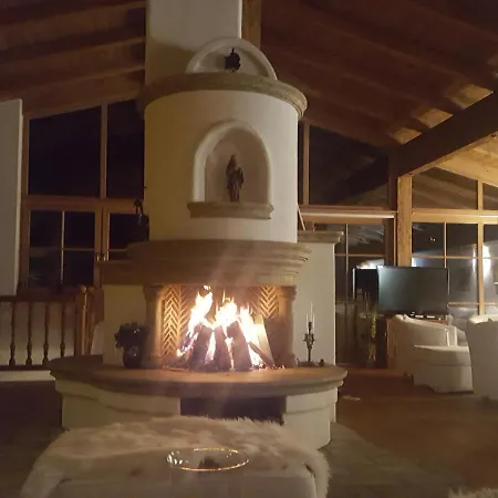 Luxuschalet Happy Tyrol * Элльмау