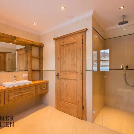 Luxuschalet Happy Tyrol *