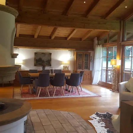 Luxuschalet Happy Tyrol Шале